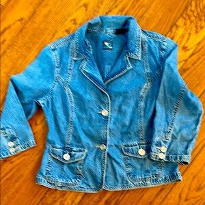 Women's Blue Denim Jacket 3/4 sleeve!